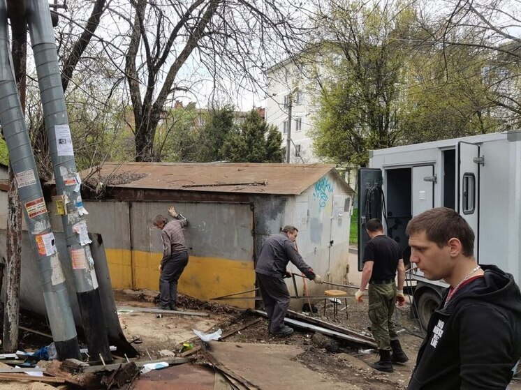  В Краснодаре демонтаж гаражей помог вернуть жителям Славянского микрорайона отопление и горячую воду