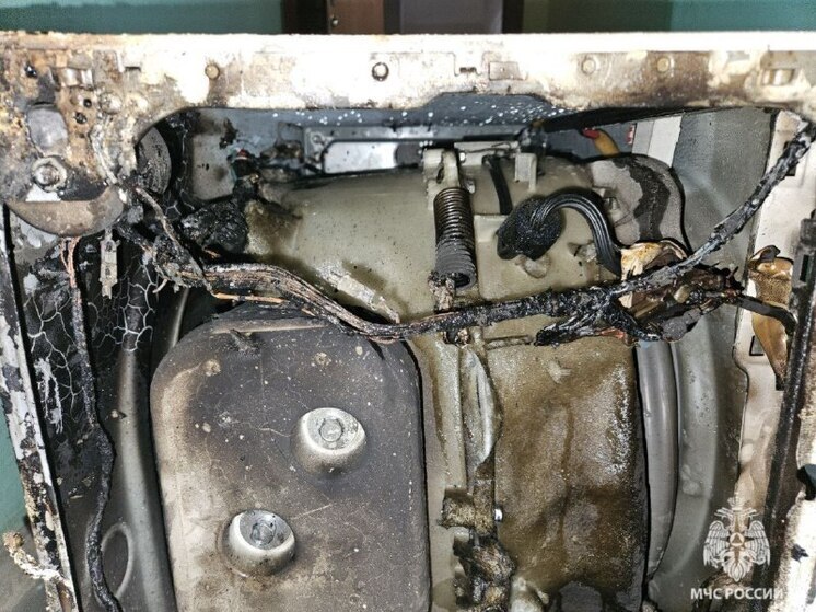 В Волгограде в 9-этажном доме из-за стиральной машины загорелась квартира