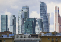 Очевидцы днем в среду сообщили о взрывах в "Москва-Сити"