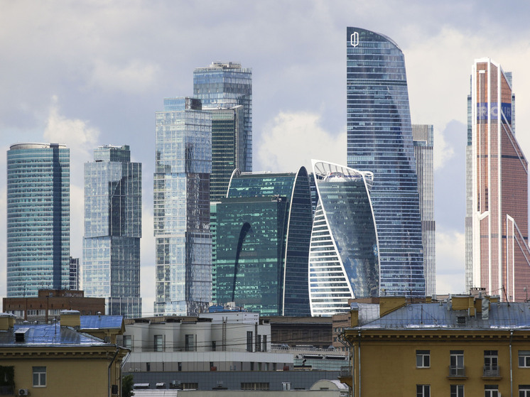 Очевидцы сообщили о взрывах в "Москва-Сити"