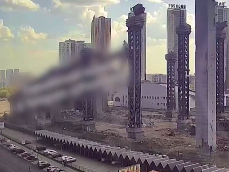 Часть горнолыжного комплекса обрушилась в Красногорске