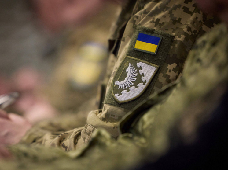 Mash: после авиаударов ВКС РФ украинских военных завалило в меловых пещерах в Курской области.