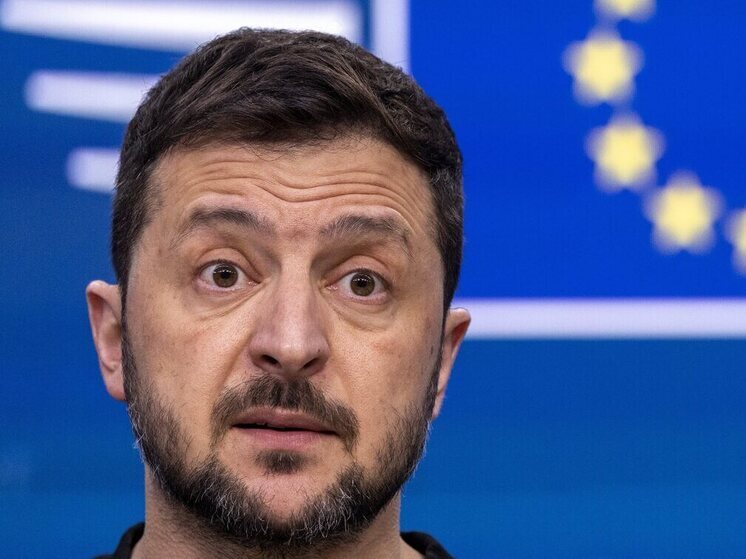 Цеков указал страх как причину отказа Зеленского от признания Крыма
