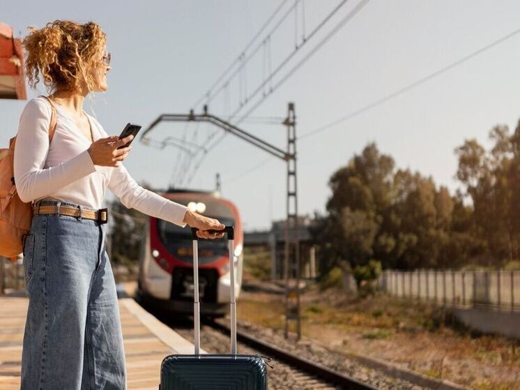 Жители Волгоградской и Астраханской областей смогут покупать билеты на электрички через приложение