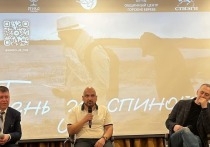 Как сообщает портал «СТМЭГИ»,  в «КиноклубеОГЕ», при полном аншлаге, прошла премьера удивительного, короткометражного фильма: «Тень за спиной»