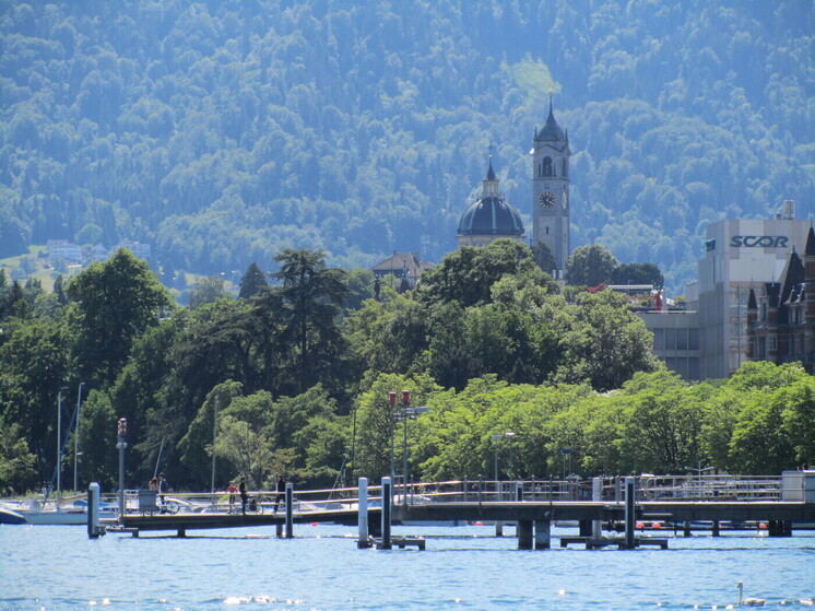 Растет возможность переноса Всемирного экономического форума в Сингапур или США