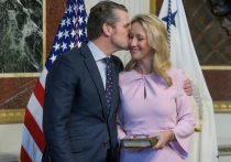 На протяжении последних месяцев жизнь министра обороны США Пита Хегсета привлекает внимание общественности