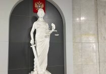 Феодосийский городской суд Крыма вынес приговор 46-летней местной жительнице за повторную продажу алкоголя несовершеннолетнему