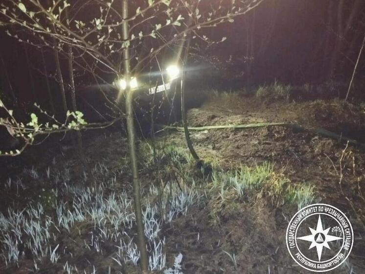 У водопада в Башкирии спасатели эвакуировали восемь туристов