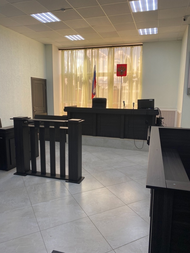 В Липецкой области осудили мужчину за продажу самогона