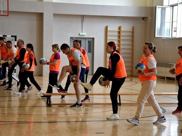 Инструкторы РФС провели семинар для учителей физкультуры Чувашии