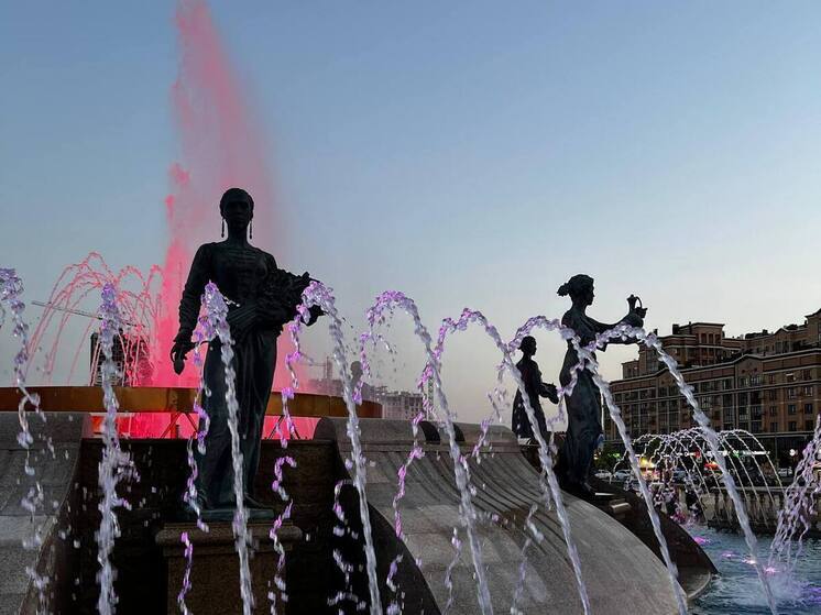 Владимир Владимиров принял участие в открытии сезона фонтанов в Ставрополе