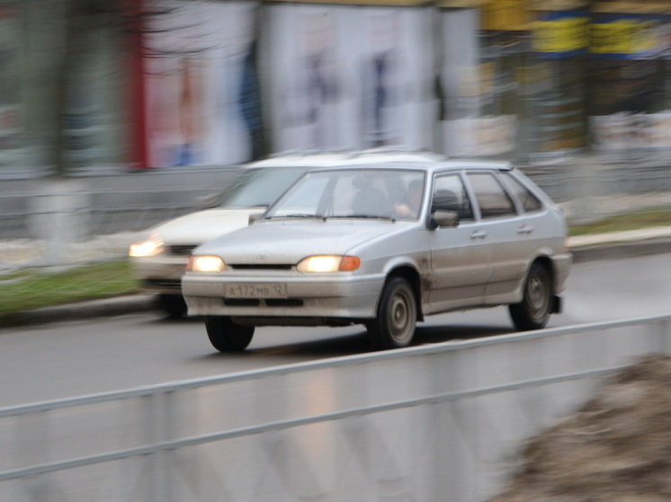 "Перестаньте так делать!": названы 4 привычки водителей, сокращающие жизнь автомобилям
