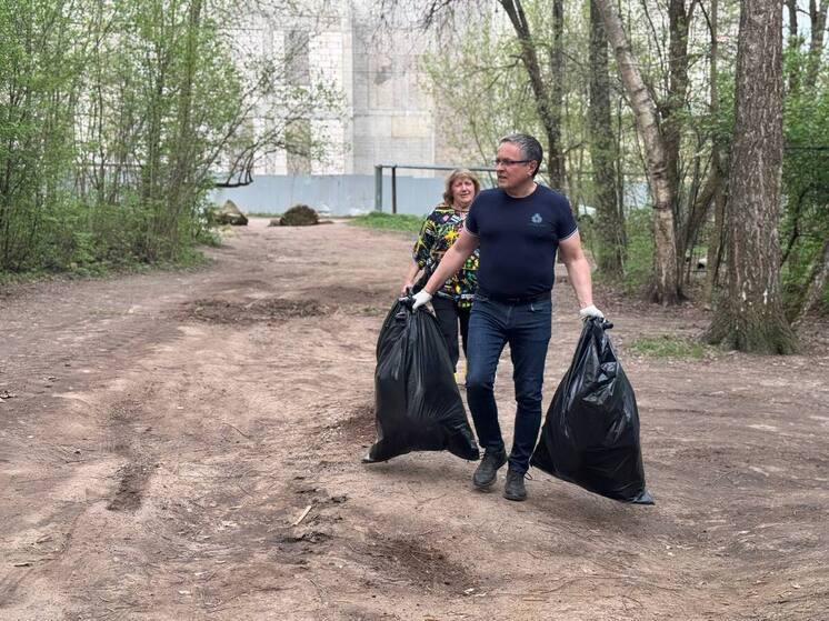 В Анненках ограничили движение транспорта