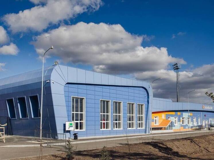 В Улан-Удэ после реконструкции открылся стадион "Забайкалец"