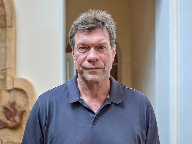 Царев: Кличко заявил о территориальных уступках, так как является оппозиционером