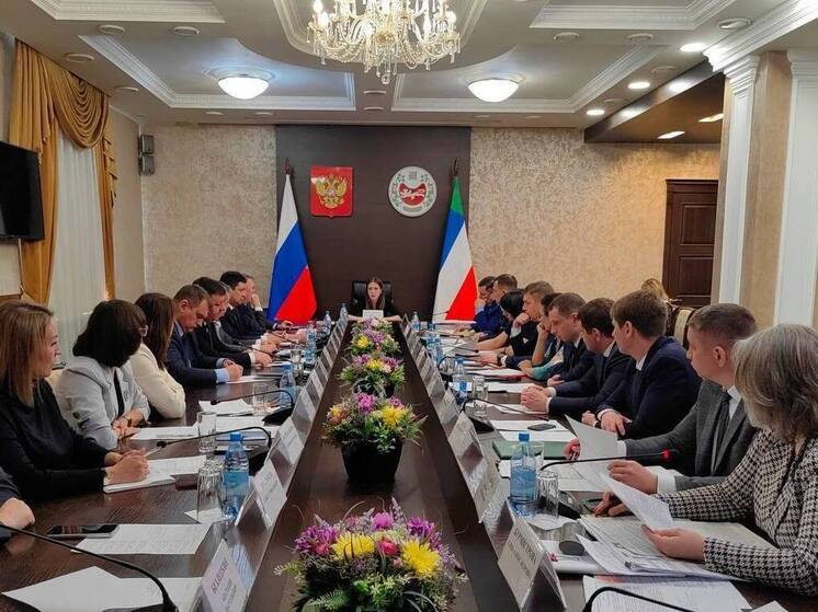 По новым нацпроектам в Хакасии заключили свыше 430 контрактов на 4,5 млрд рублей