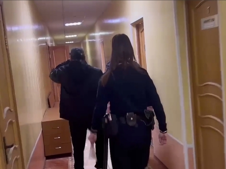 Калужская пенсионерка «задекларировала» мошеннику 330 тысяч рублей