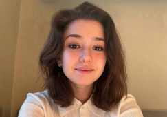 Камила Валиева отмечает 19-летие: фото фигуристки разных лет