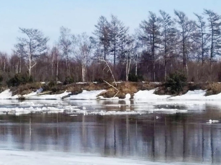 Начало ледохода на реках Чукотки ждут на неделю раньше обычного
