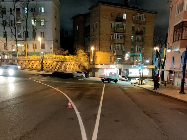 Разметку обновляют на улицах Владивостока