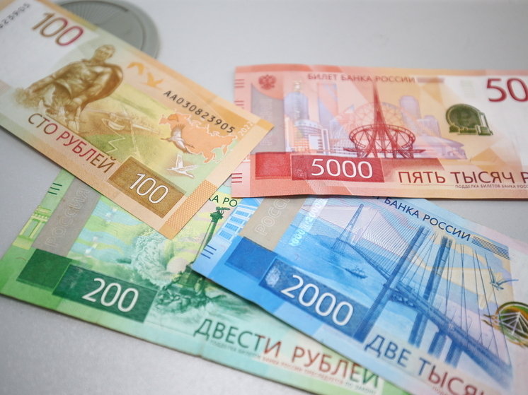  Астраханец перевел мошенникам 1 млн кредитных и 300 тысяч своих средств
