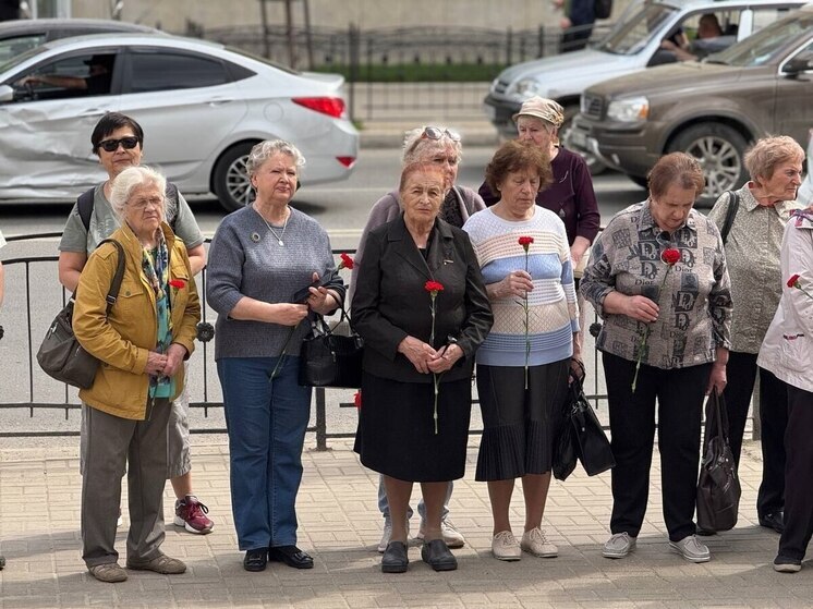 В Калуге почтили ветерана Александра Унтилова