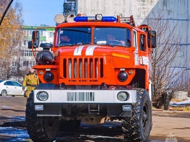 В Иванове ночью горели сразу четыре автомобиля