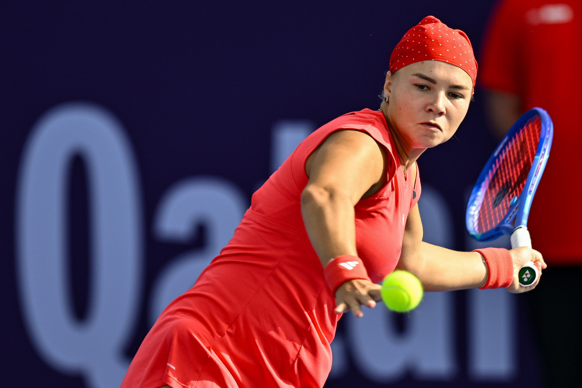 Шнайдер уверенно вышла в четвертый круг турнира WTA-1000 в Мадриде