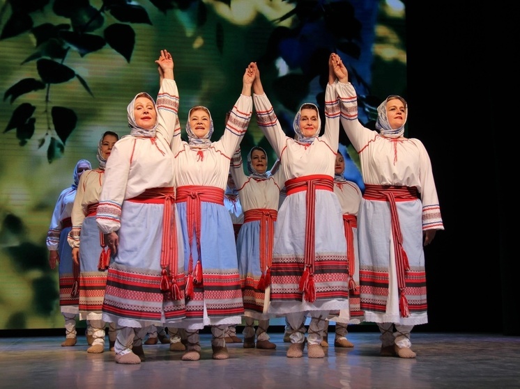 В Волхове состоялся юбилейный фестиваль «Этновесна»