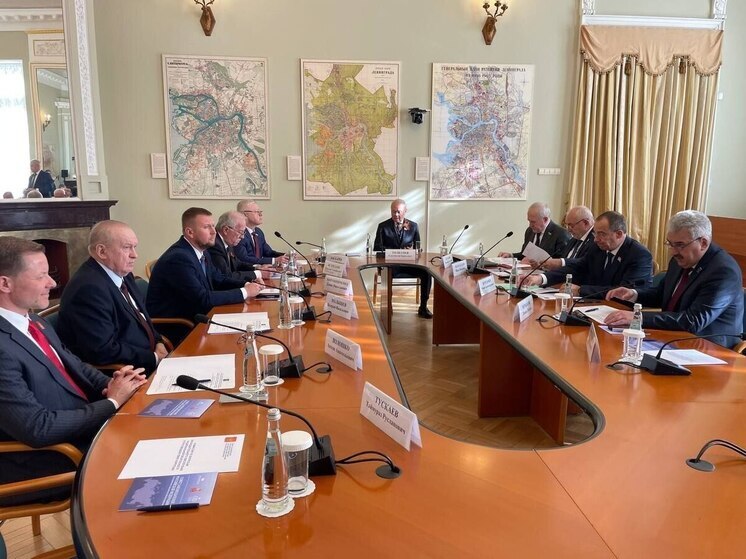 В Санкт-Петербурге собралась Комиссия Совета законодателей по нацбезопасности