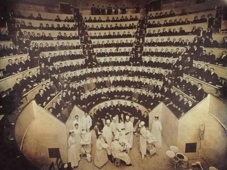 Калужские врачи готовят выставку редких военных фото