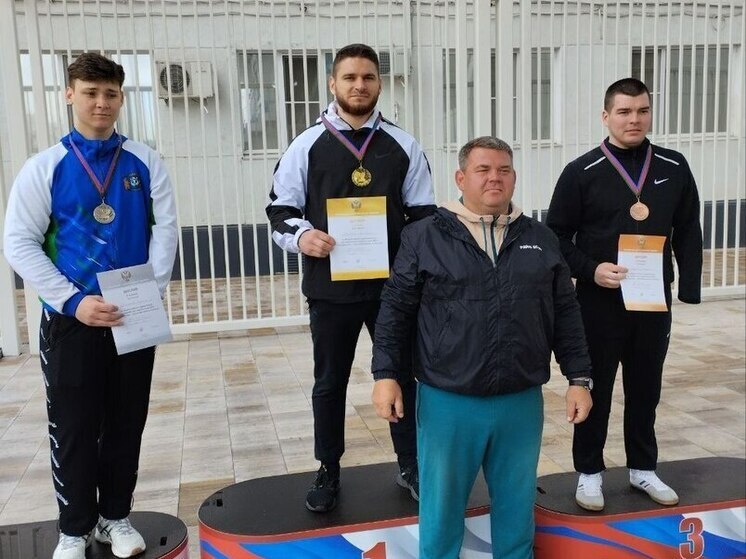 Спортсмен из Тореза взял золото Всероссийских соревнований по легкой атлетике среди лиц с ПОДА