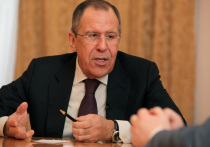 Глава МИД РФ Сергей Лавров в интервью американской телекомпании CBS обвинил украинские власти в том, что они лишь создают иллюзию заинтересованности в предложениях Вашингтона по укреплению доверия, в отличие от России, которая демонстрирует серьезный подход