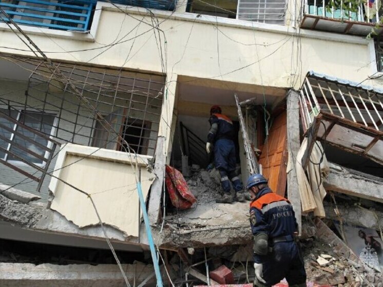 Спасатели из Хабаровского края получили благодарность за помощь жителям Мьянмы