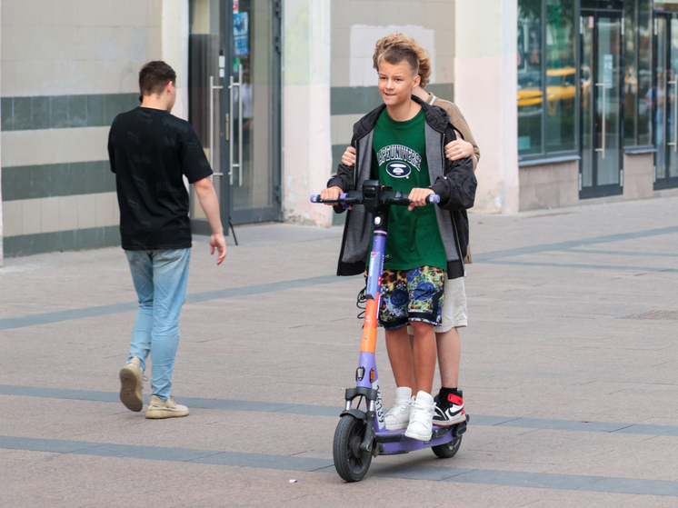 Штрафы за вождение электросамокатов детьми в России увеличились втрое