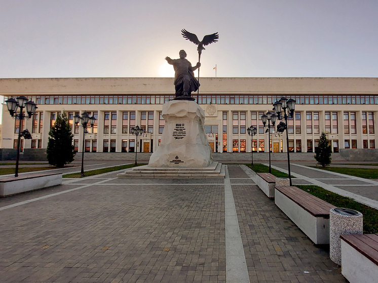 Калужский губернатор поздравил работников скорой помощи