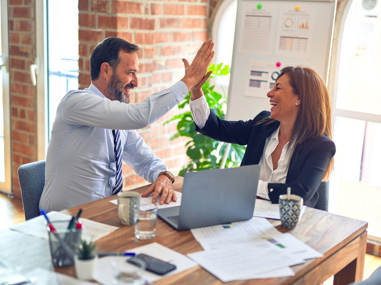 Май преподнесет сюрпризы всем, у кого в дате рождения есть эти 4 цифры - нумерологический прогноз