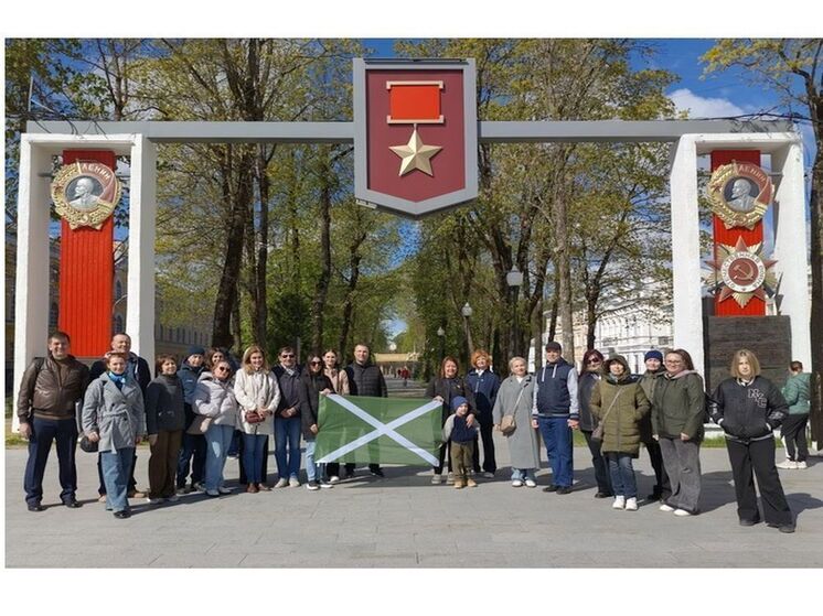 Смоленские таможенники побывали на экскурсии,  посвящённой героическому прошлому Смоленска