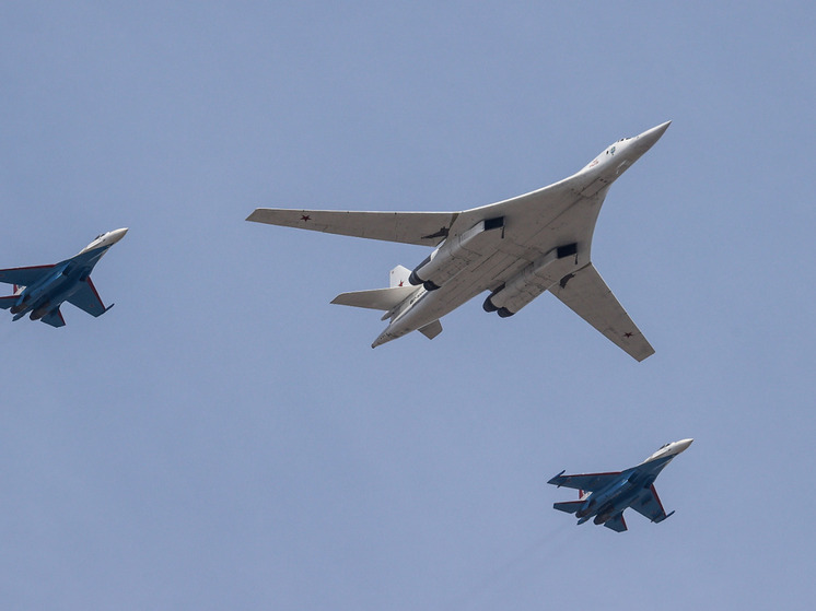 TNI: ВСУ нечего противопоставить российскому бомбардировщику Ту-160M