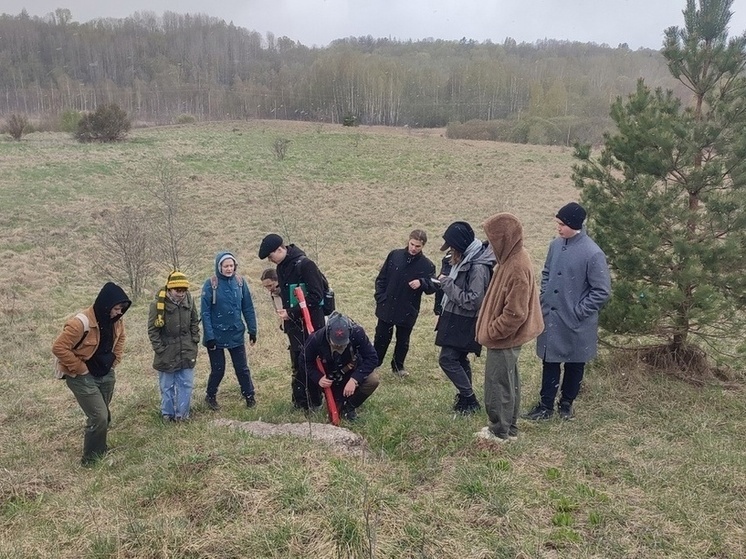 Студенческий археологический кружок провел первый полевой выезд