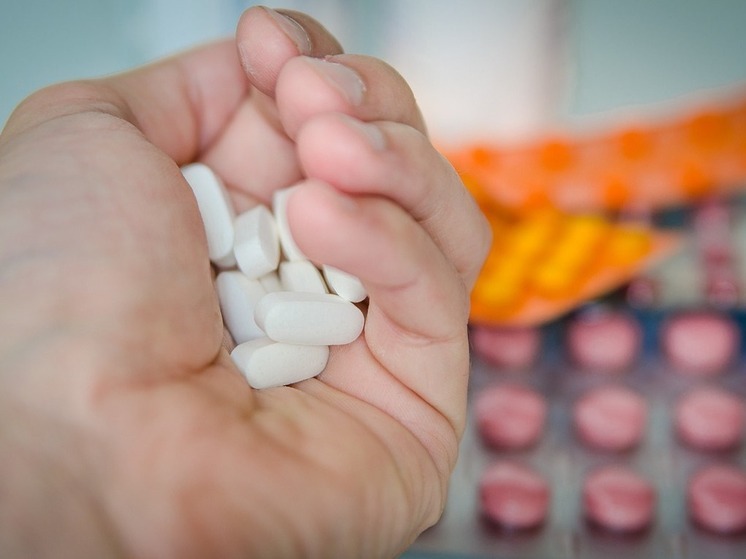 В Башкирии несколько подростков отравились лекарствами