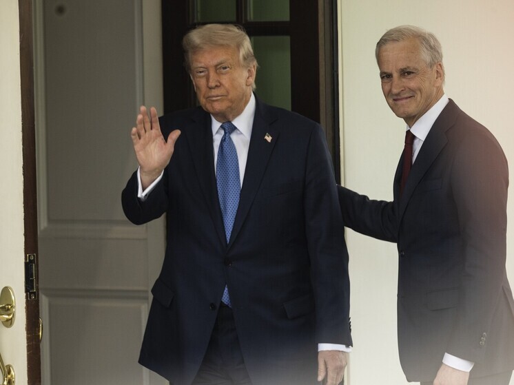 CNN: более 120 тысяч госслужащих потеряли работу после прихода Трампа к власти