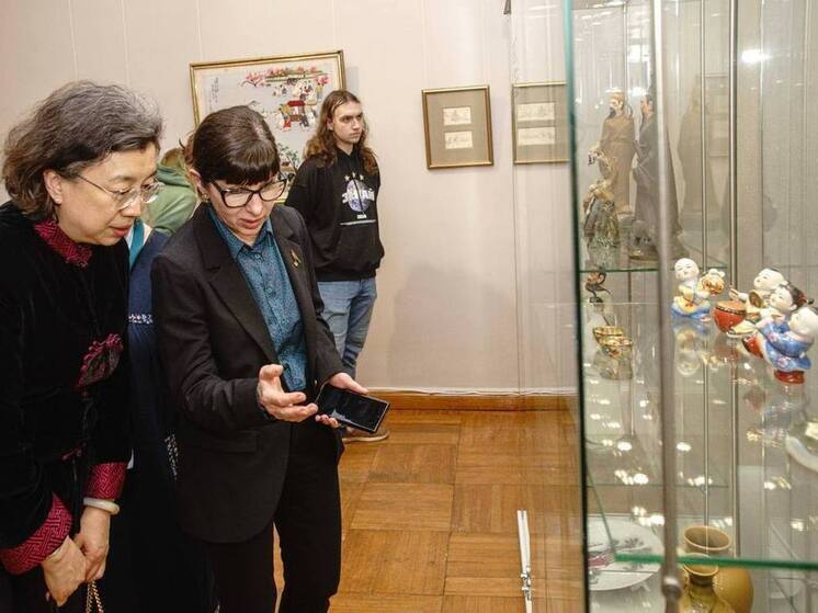 В Хабаровске открылась выставка китайского фарфора «Восточная церемония»
