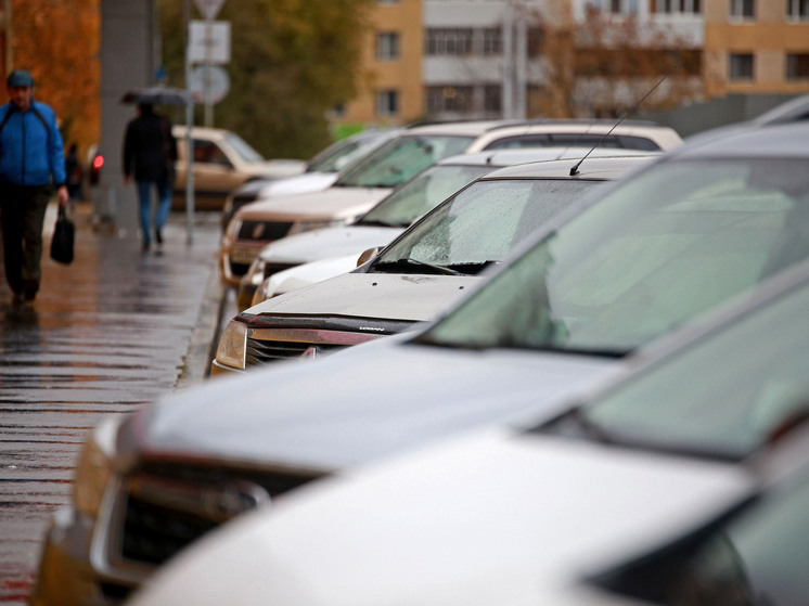 Уже этим летом на улицах в центре Уфы заработают платные парковки