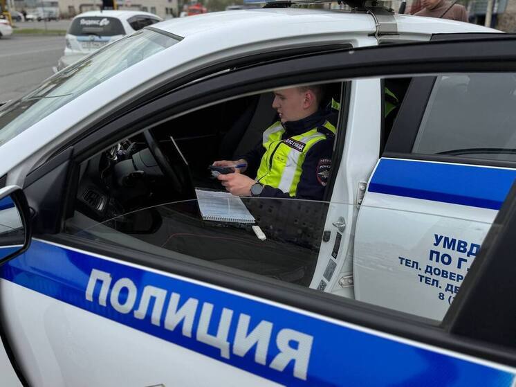  Абаканские полицейские ищут таксистов-нелегалов и злостных нарушителей