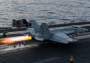 Военно-морской флот США потерял в море реактивный самолет стоимостью 60 миллионов долларов