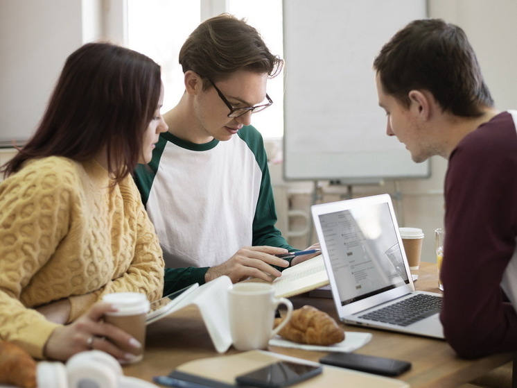 Как получить престижное образование онлайн: Сбер и Нетология проведут День открытых дверей для абитуриентов и их родителей