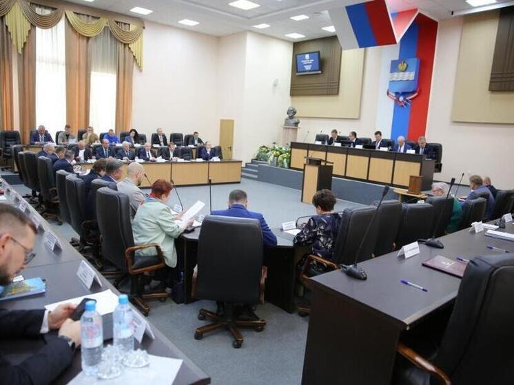 Шесть фронтовиков стали Почётными гражданами Калуги