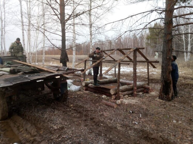 Амурские охотоведы провели работу по обустройству среды обитания диких животных